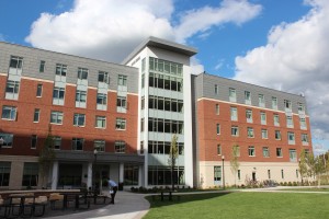 O’Brien Hall is the newest addition to Jackson Court. This five-story residence hall houses 148 upperclassmen students in a mixture of double and single rooms.