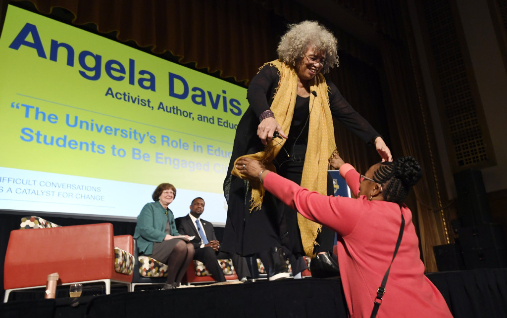 Angela Davis, famed prison abolitionist, challenges UR to stress