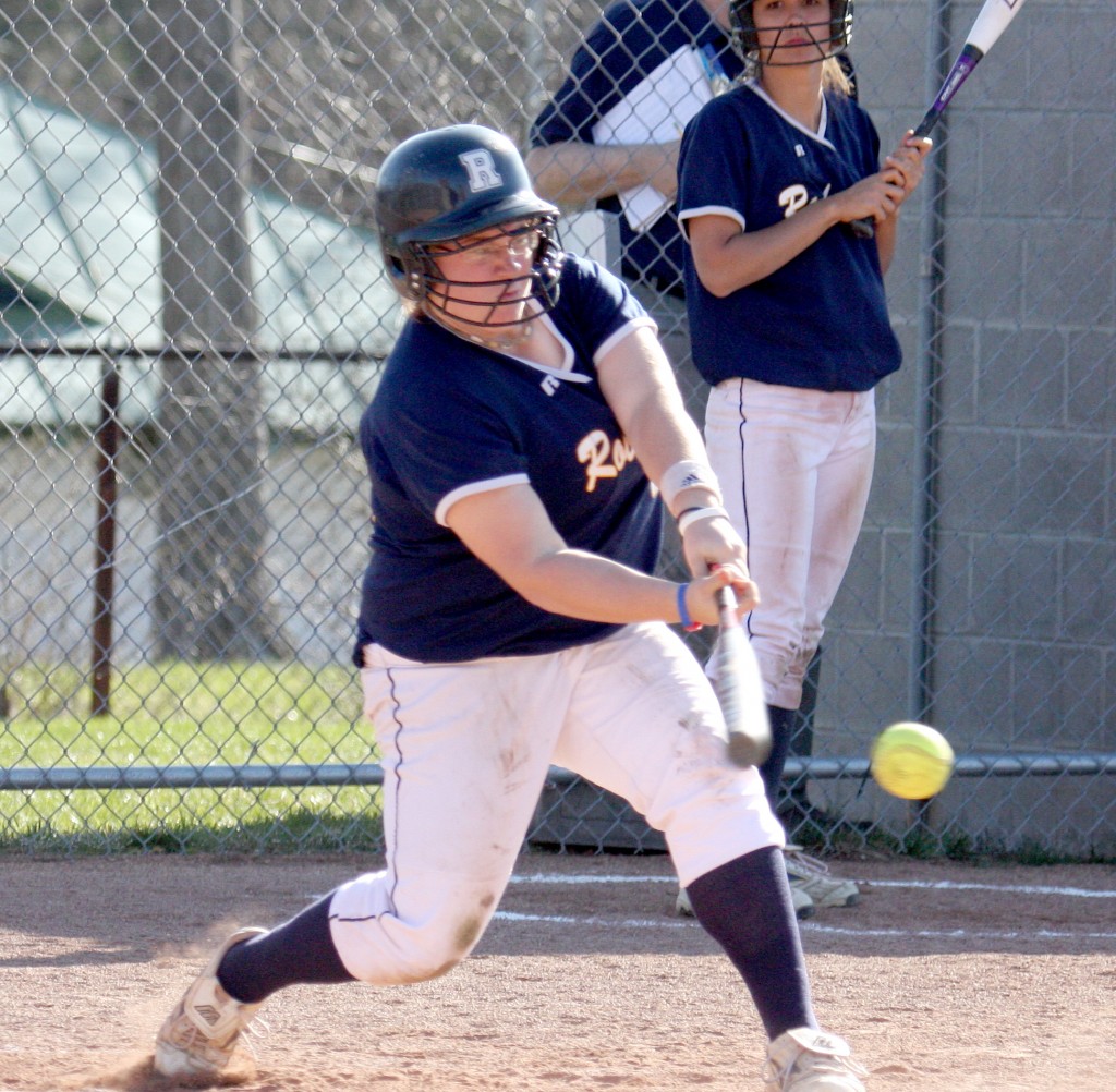 softball color - Campus Times - Campus Times